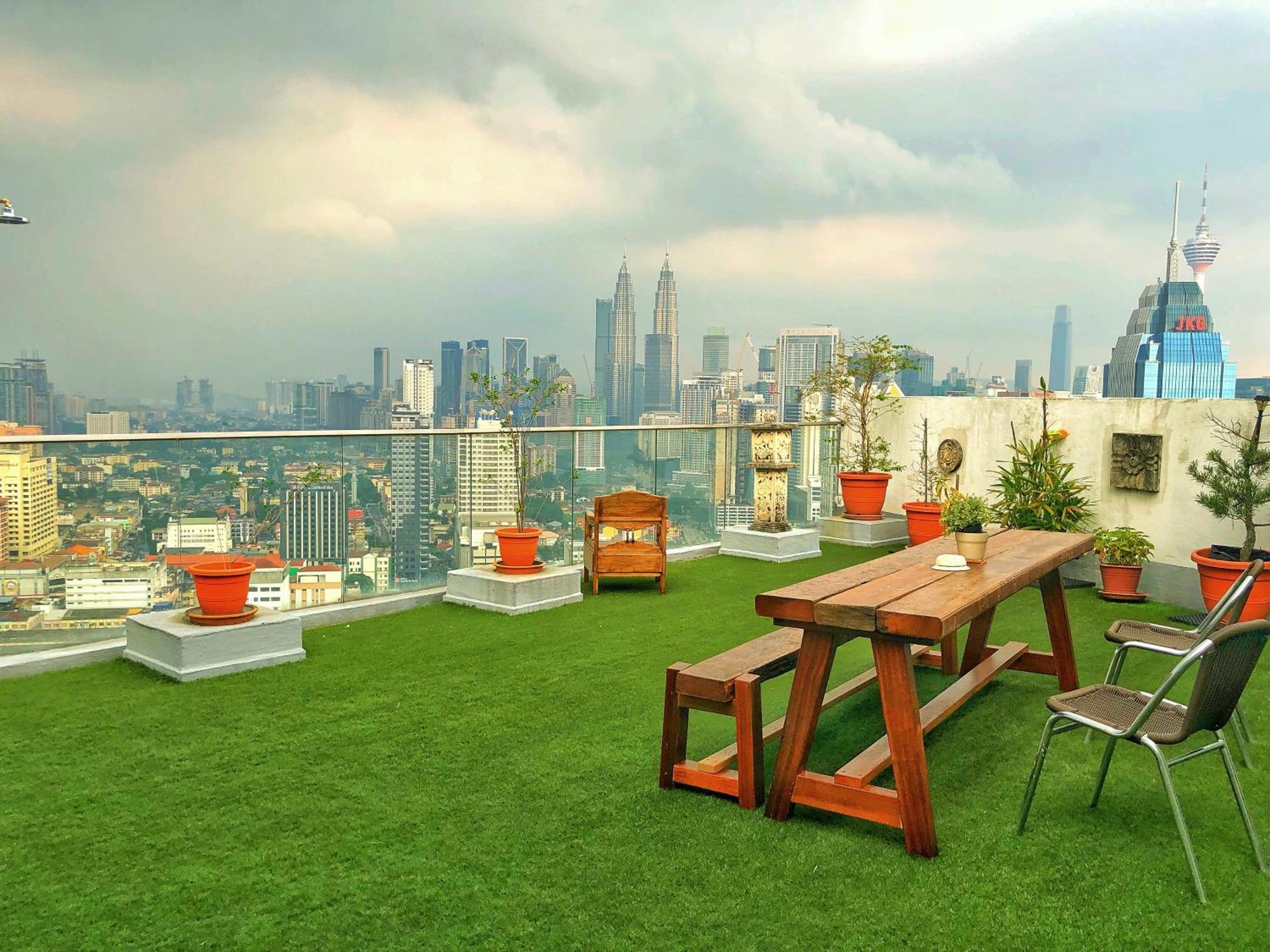 Penthouse On 34 - The Highest Unit And Best Views In Regalia & Private Rooftop Terrace Куала-Лумпур Екстер'єр фото